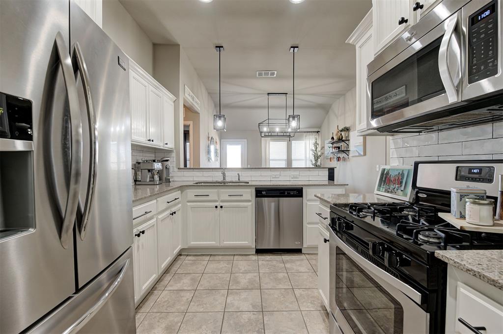 9541 SW 27th Street