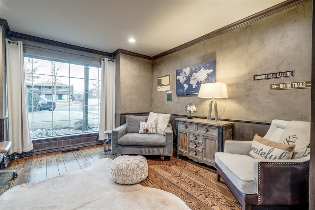 808 Rock Hollow Road
