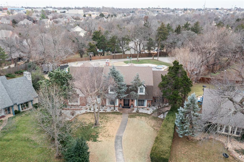 808 Rock Hollow Road