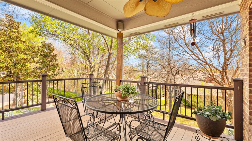 1124 Caines Hill Road
