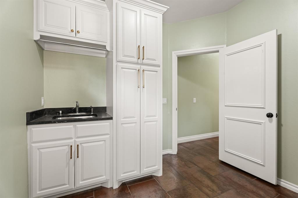 7416 NE 116th Street