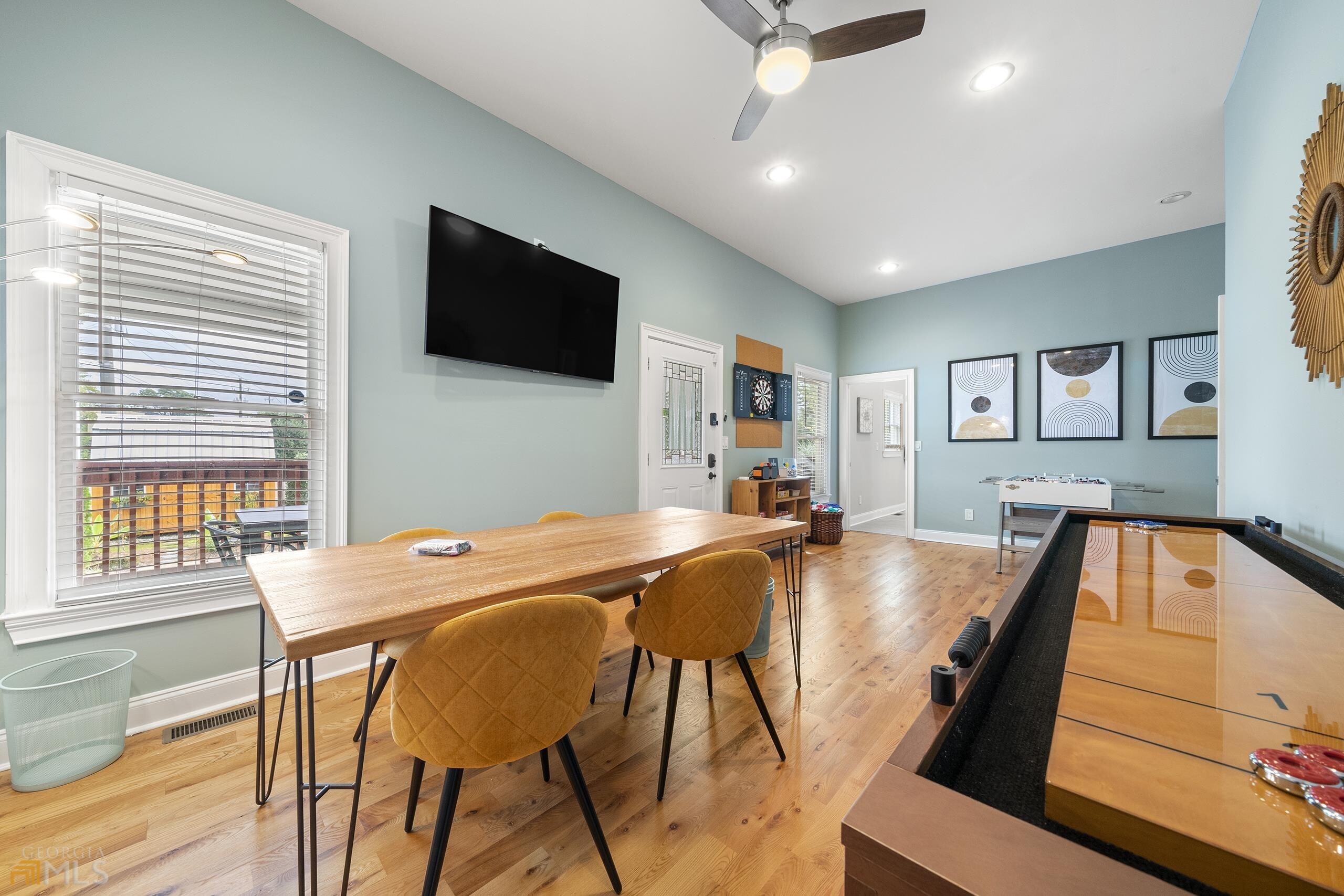 3358 Colville Avenue