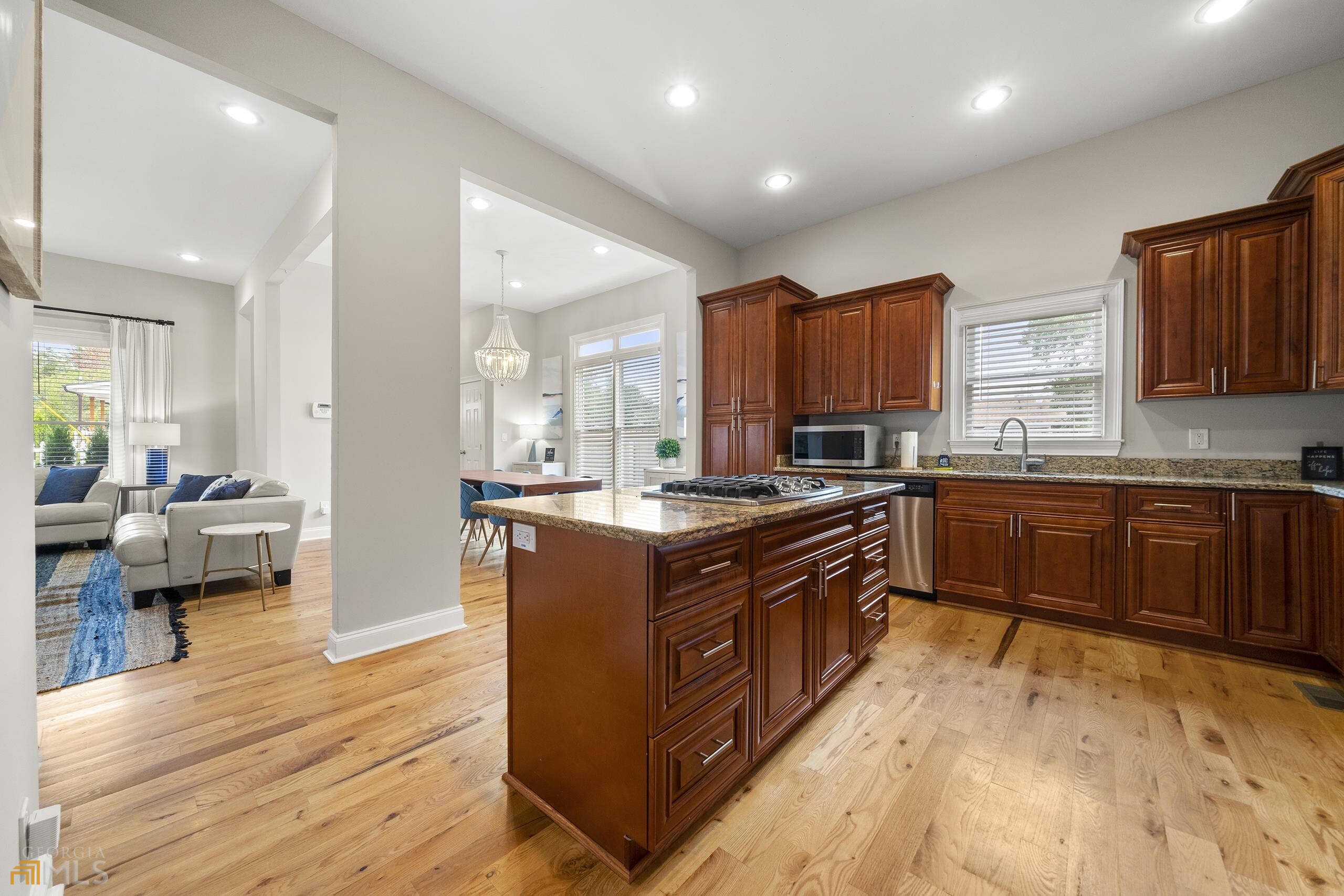 3358 Colville Avenue