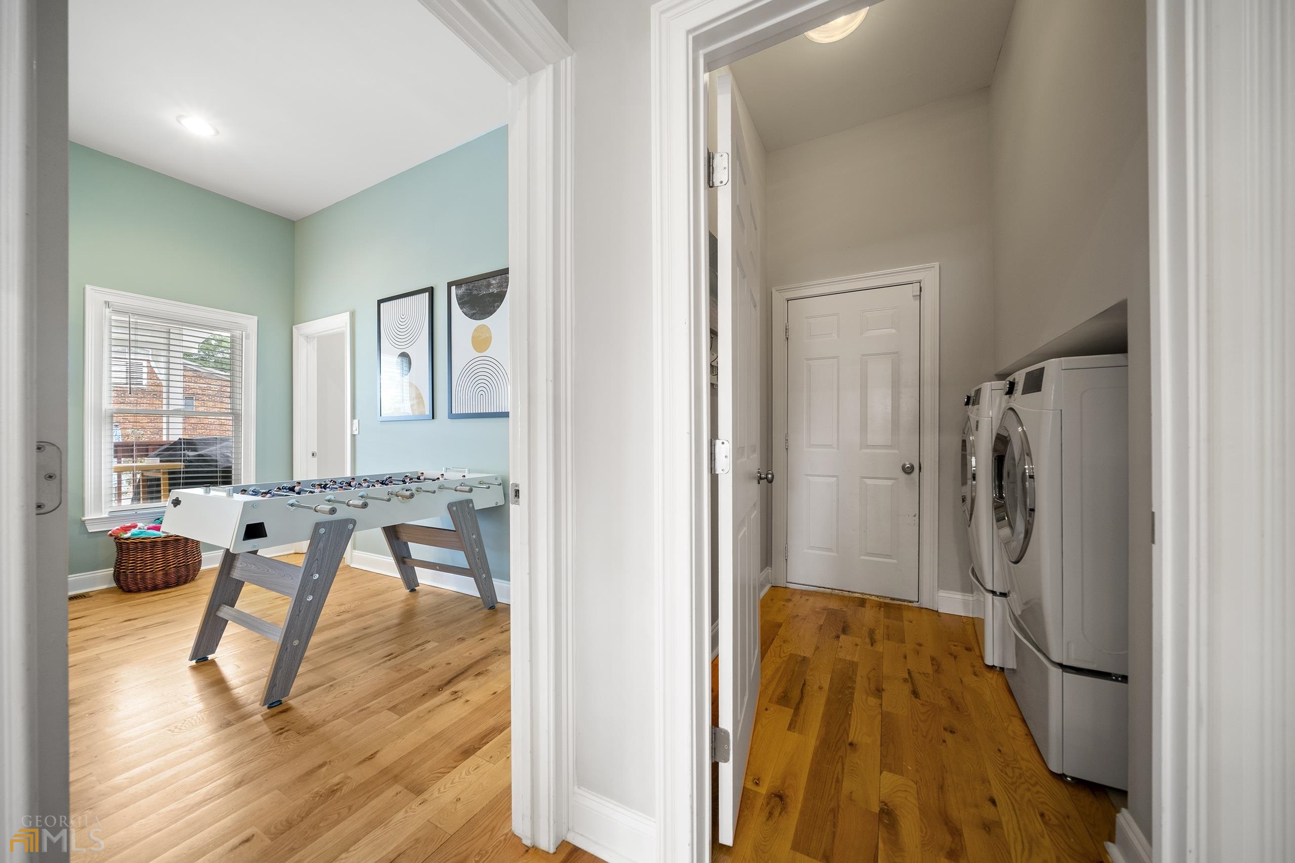 3358 Colville Avenue