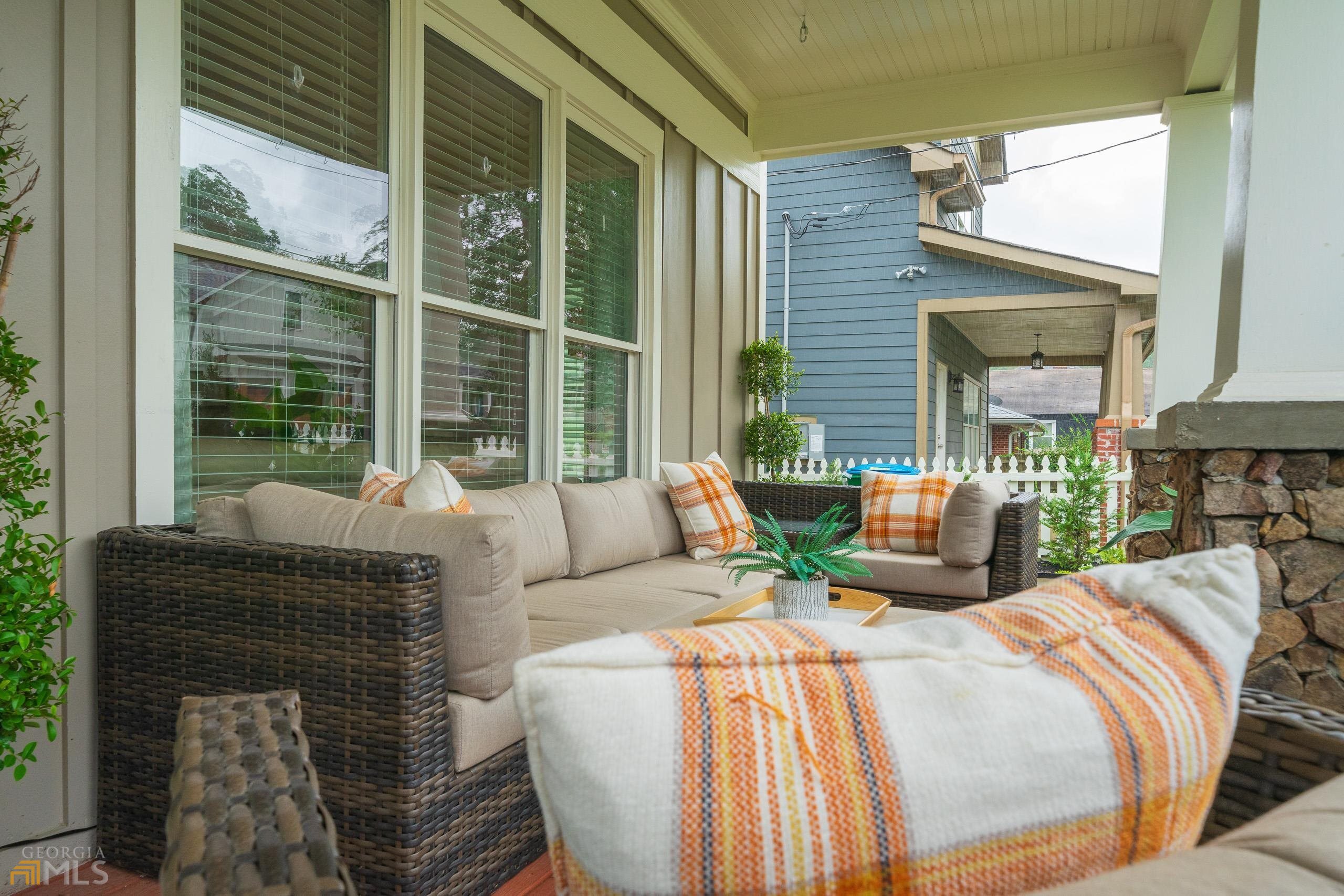 3358 Colville Avenue