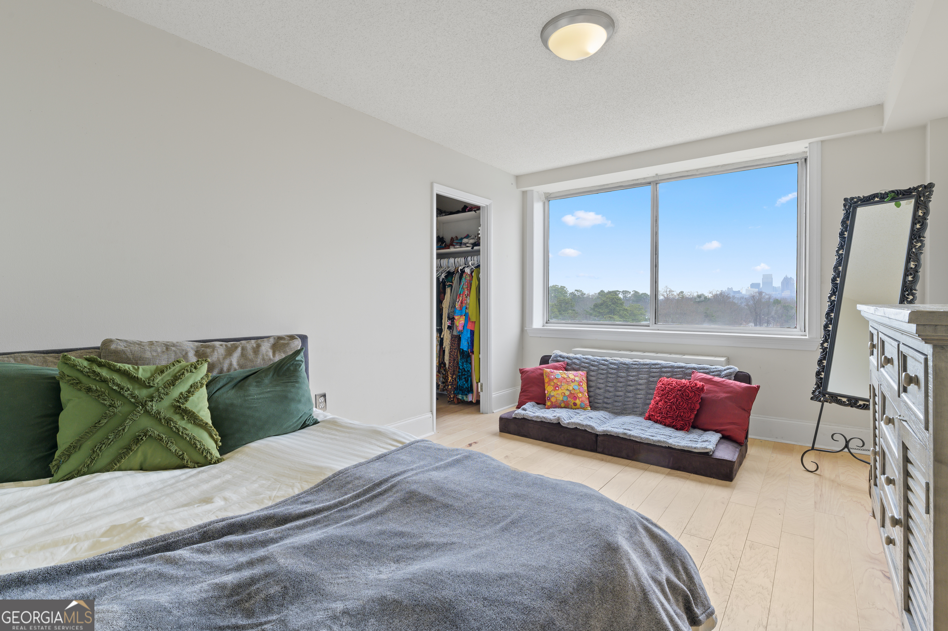 2479 Peachtree Road NE # 601