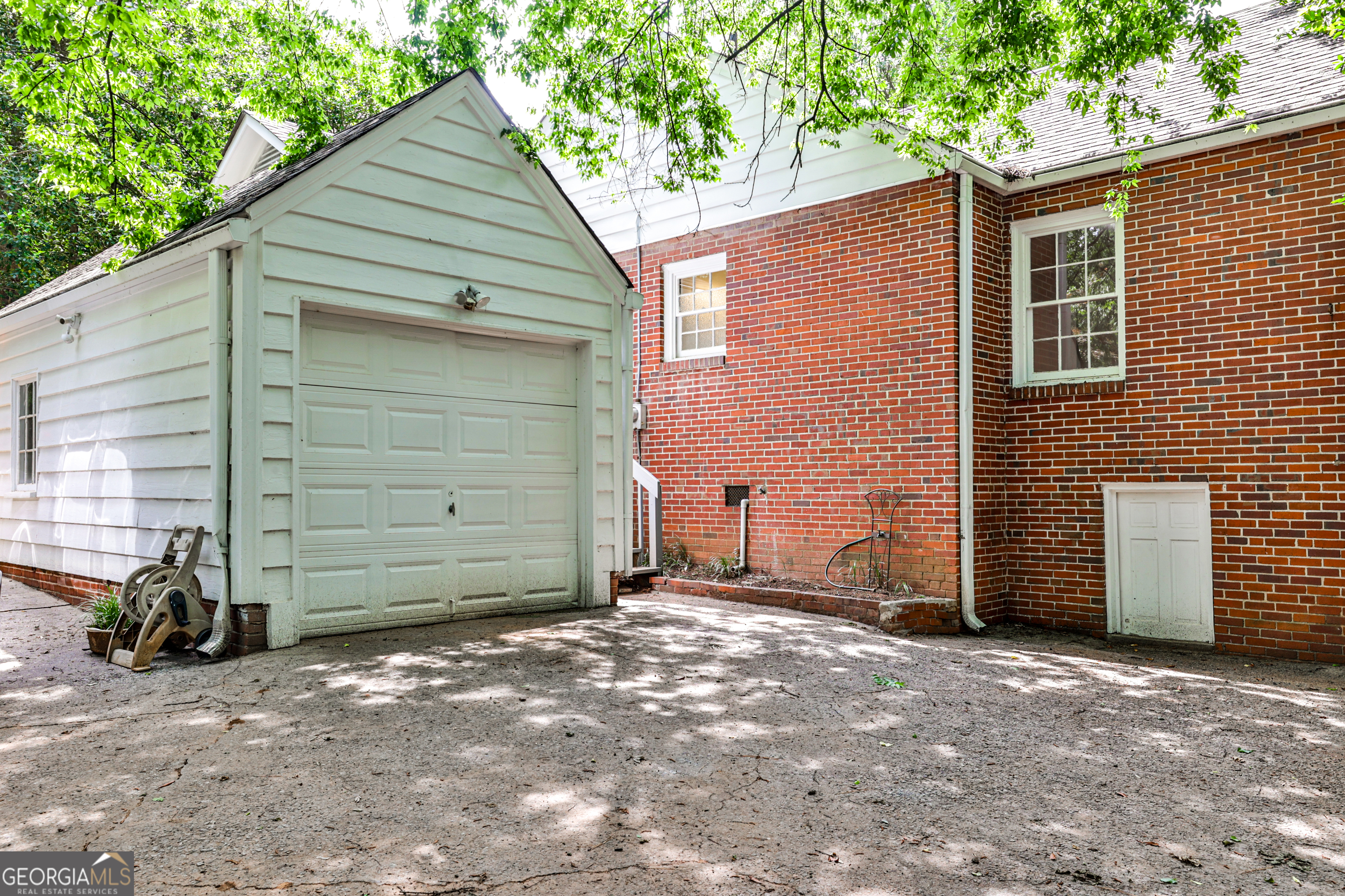 1986 N Decatur Road NE