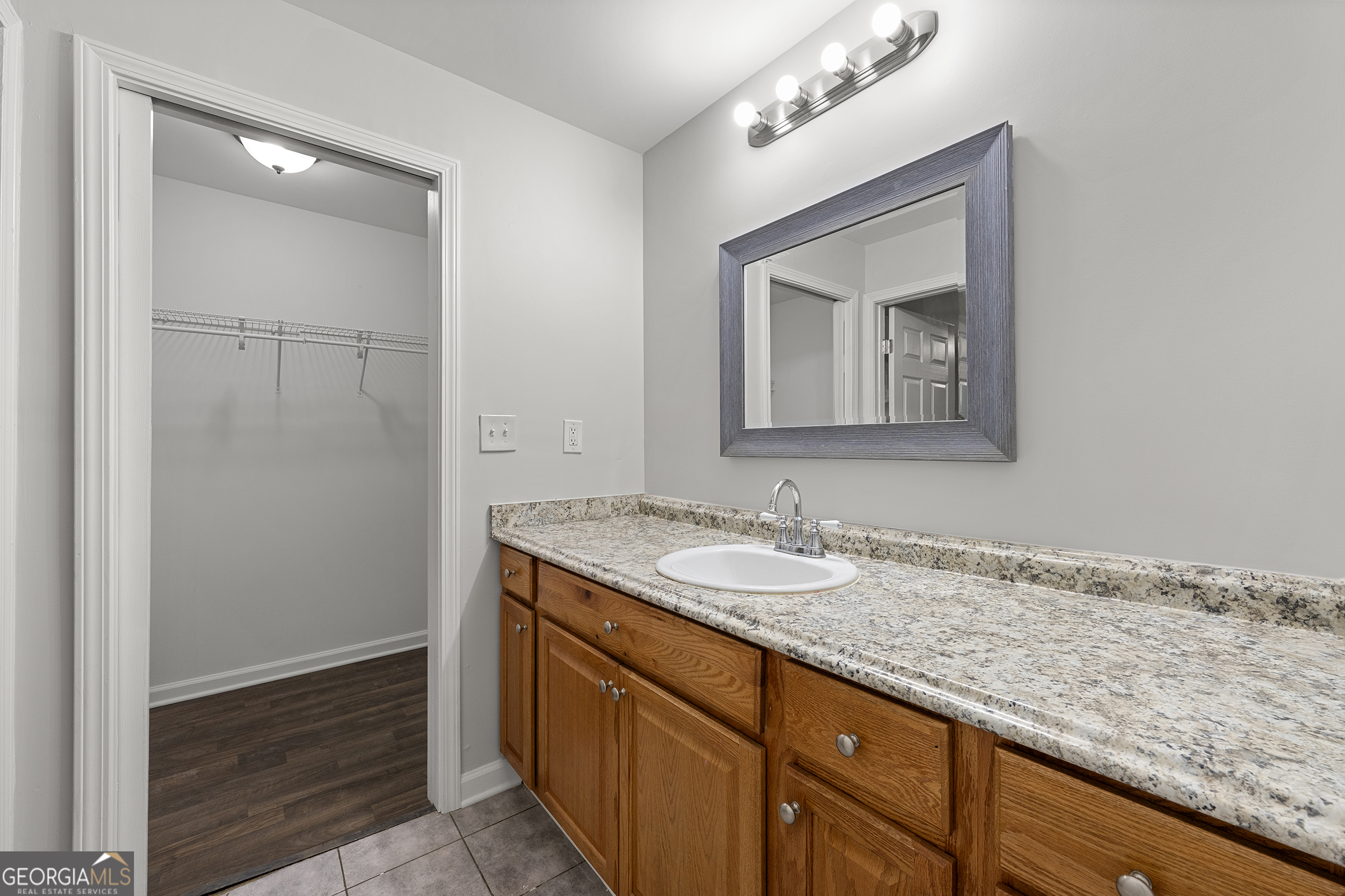 3575 Oakvale Road # 105