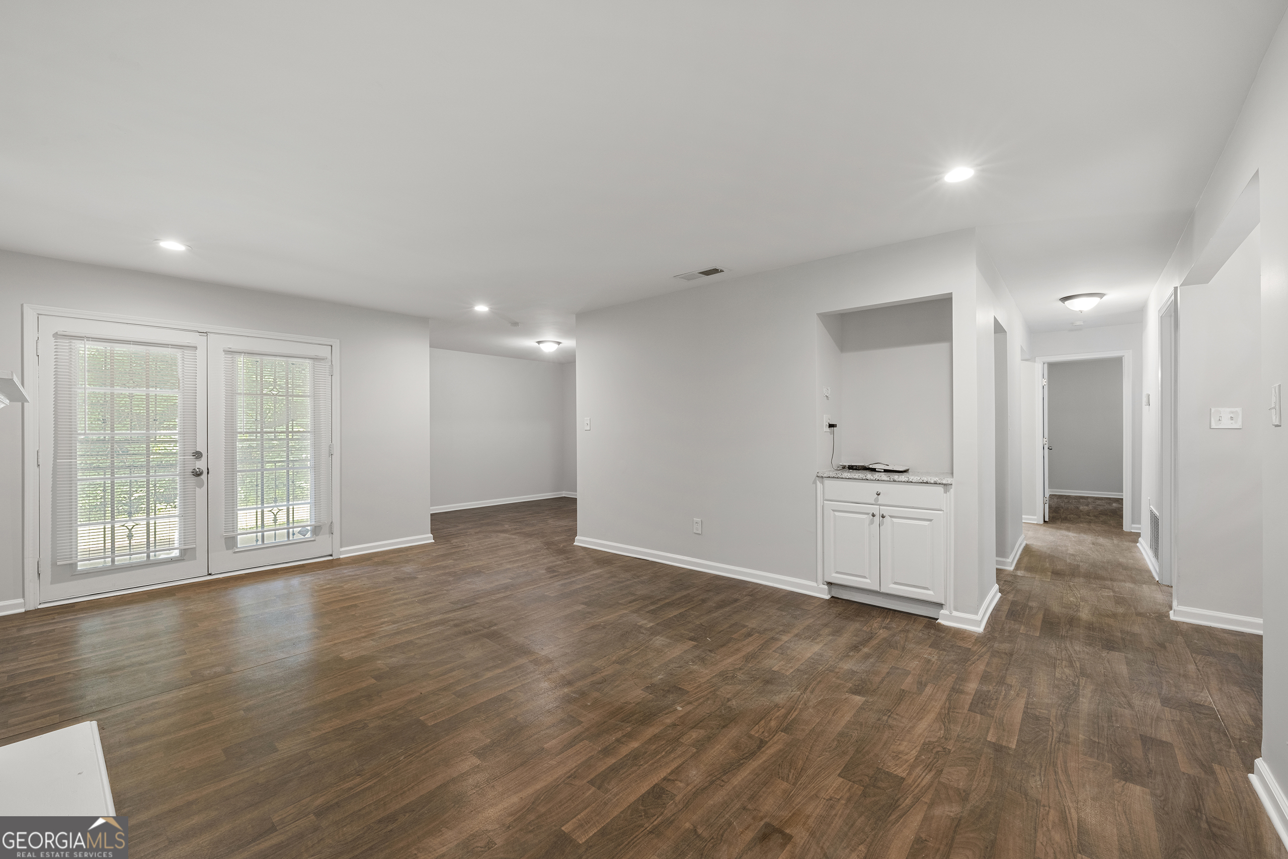 3575 Oakvale Road # 105