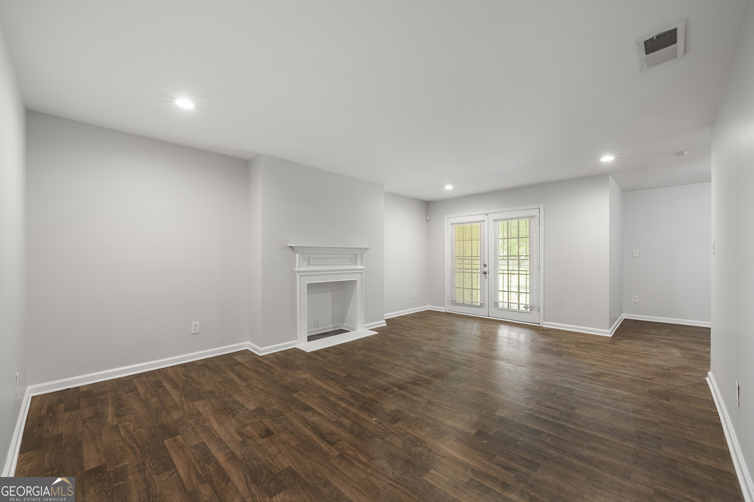 3575 Oakvale Road # 105