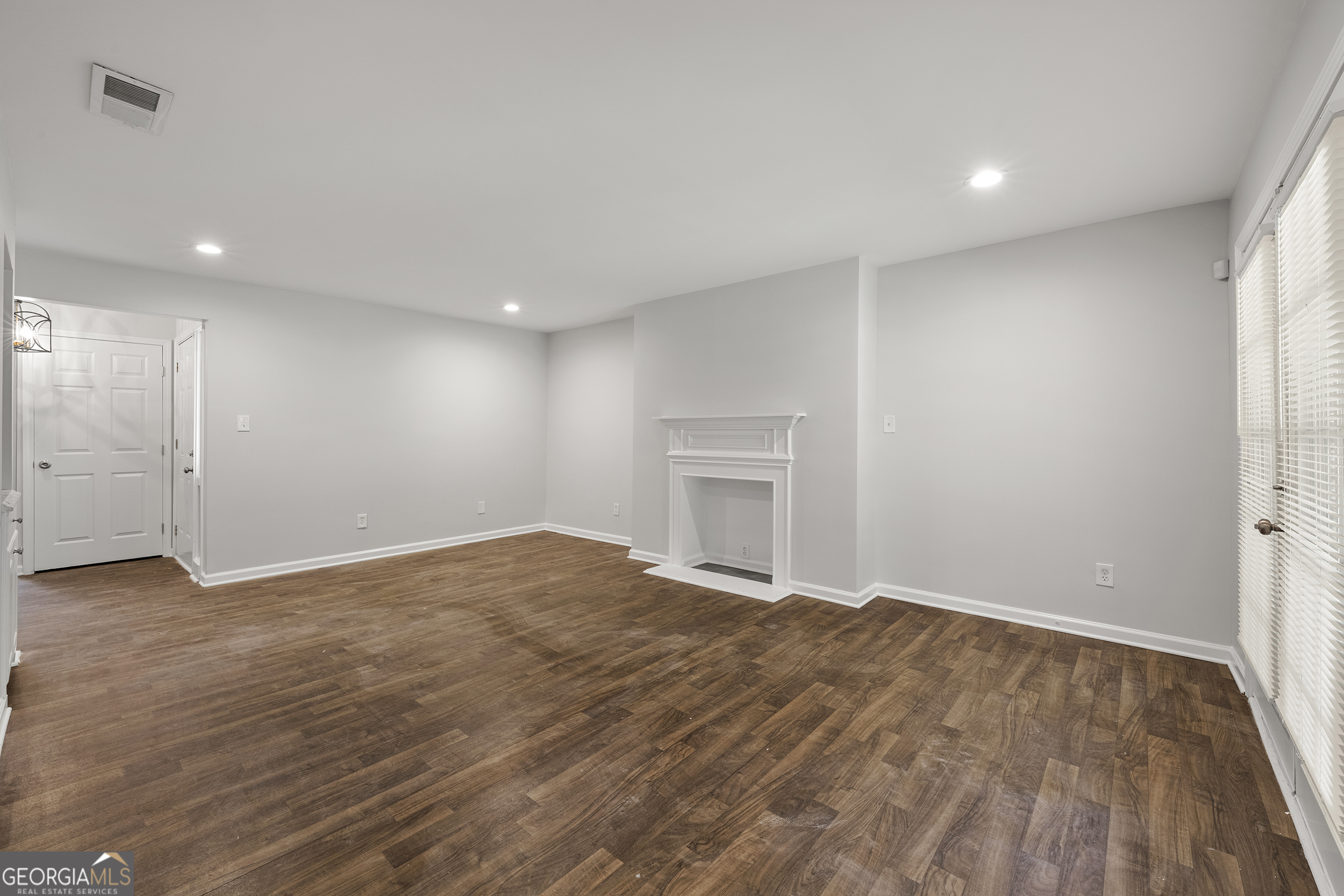 3575 Oakvale Road # 105