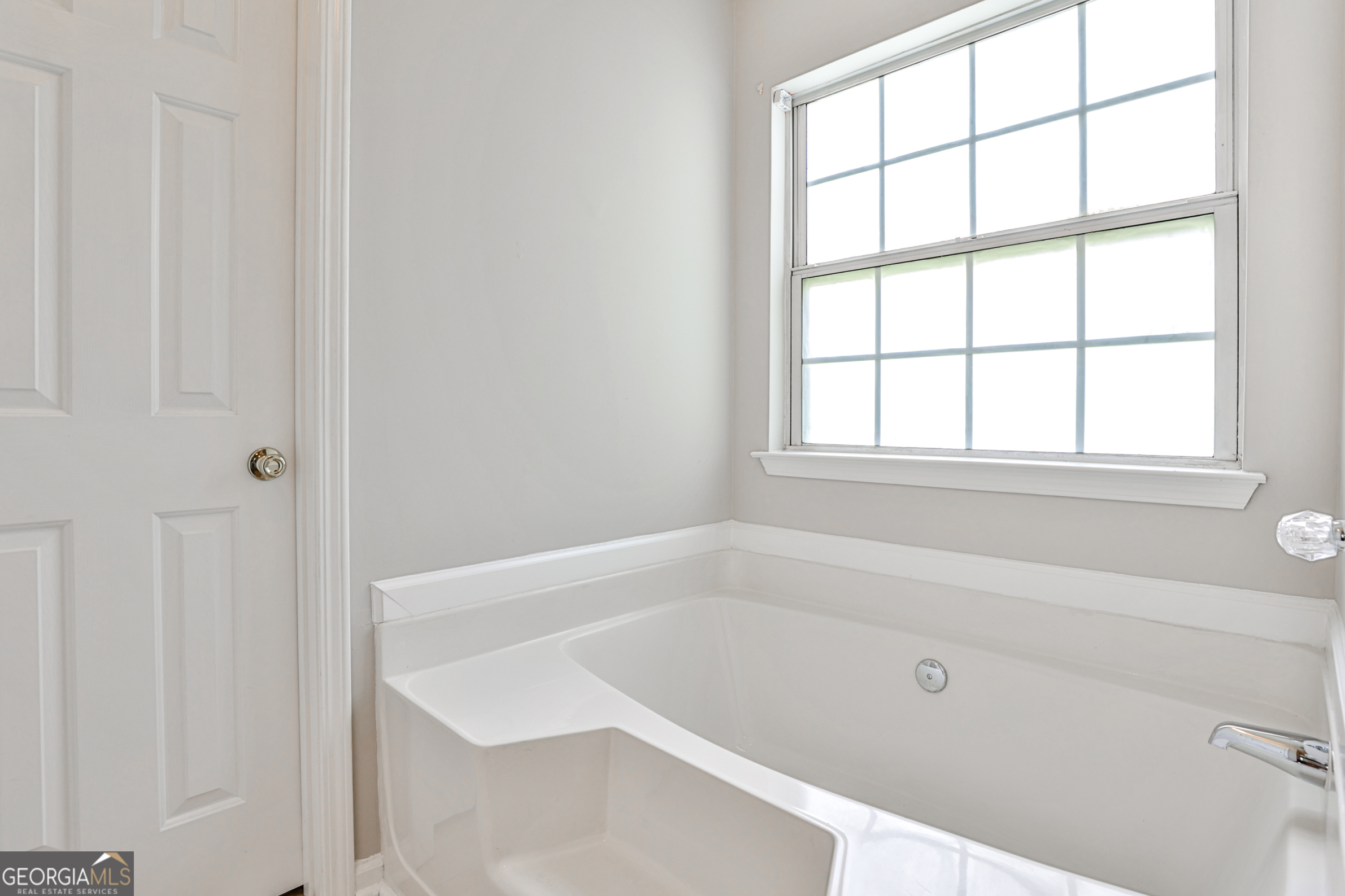 1505 Heatherton Road