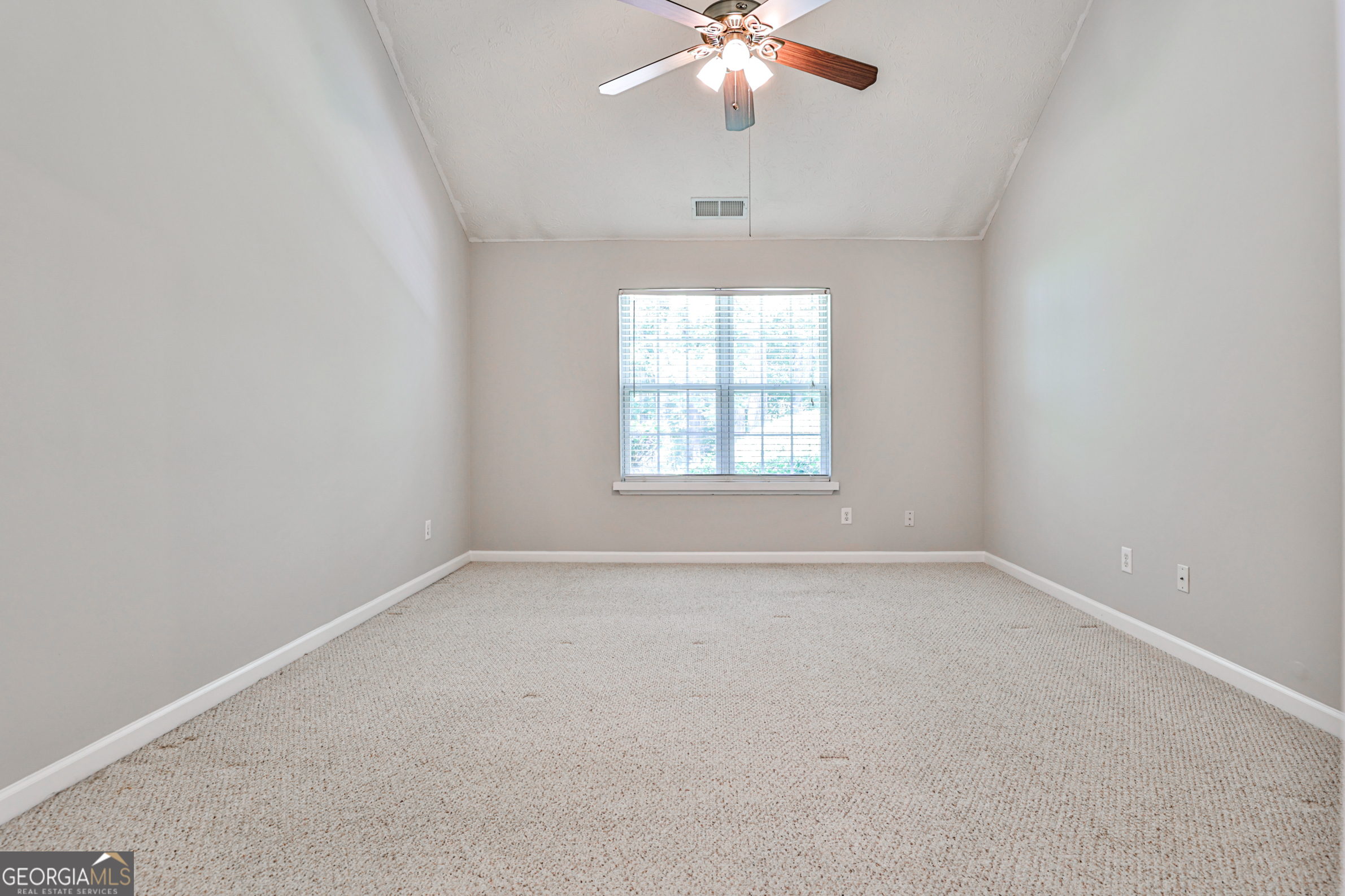 1505 Heatherton Road