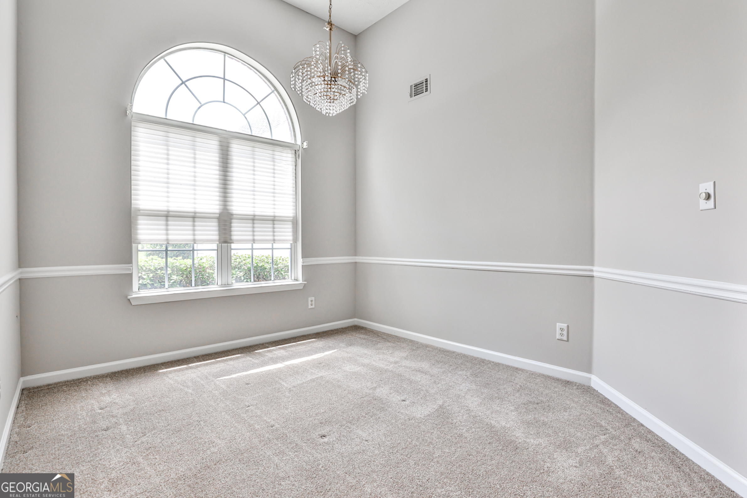 1505 Heatherton Road