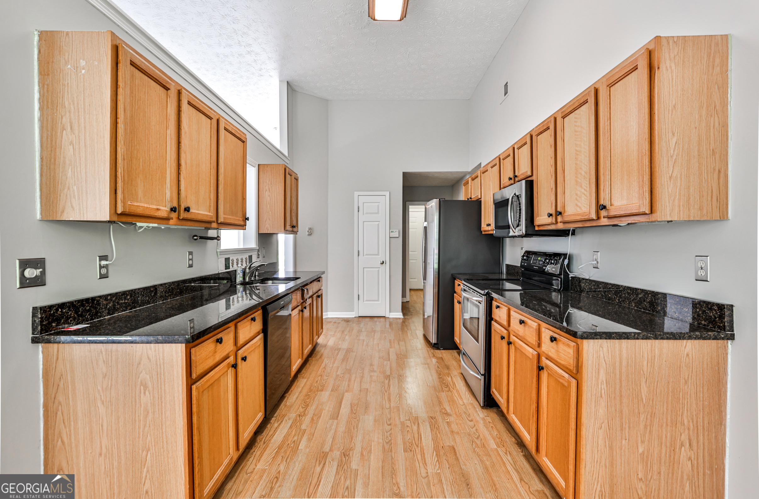 1505 Heatherton Road