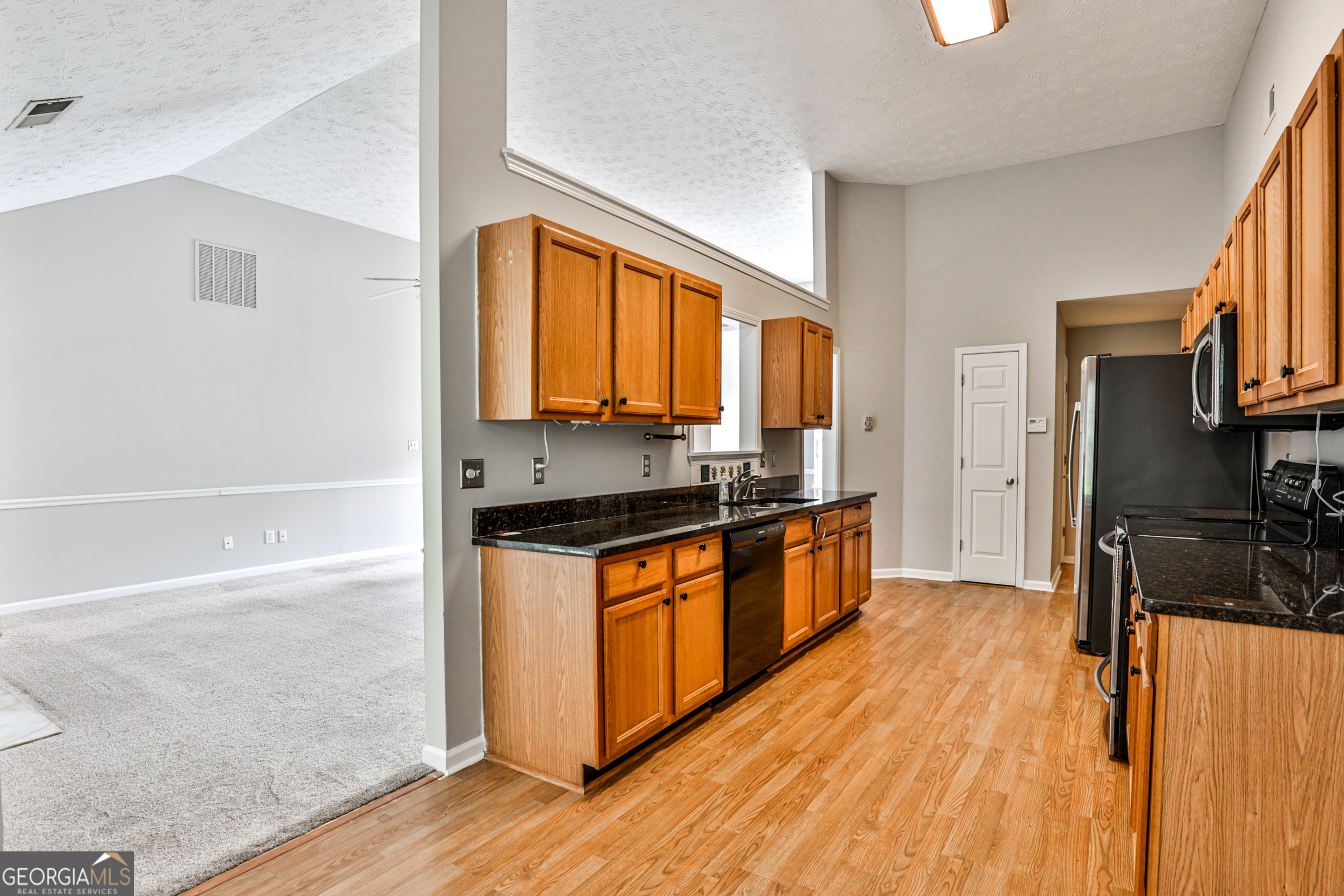 1505 Heatherton Road