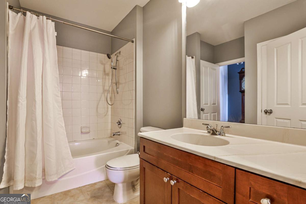 230 E Ponce De Leon Avenue # 624