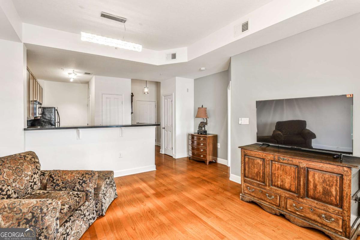 230 E Ponce De Leon Avenue # 624