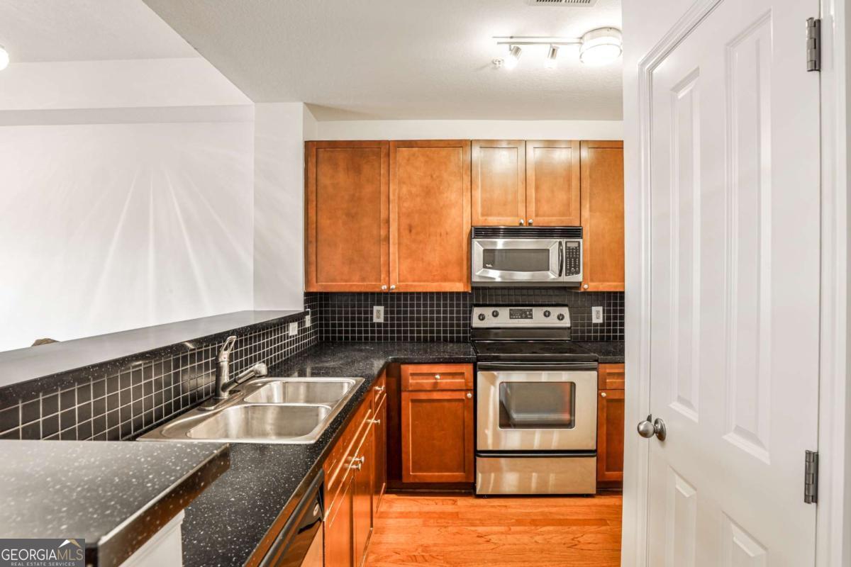 230 E Ponce De Leon Avenue # 624