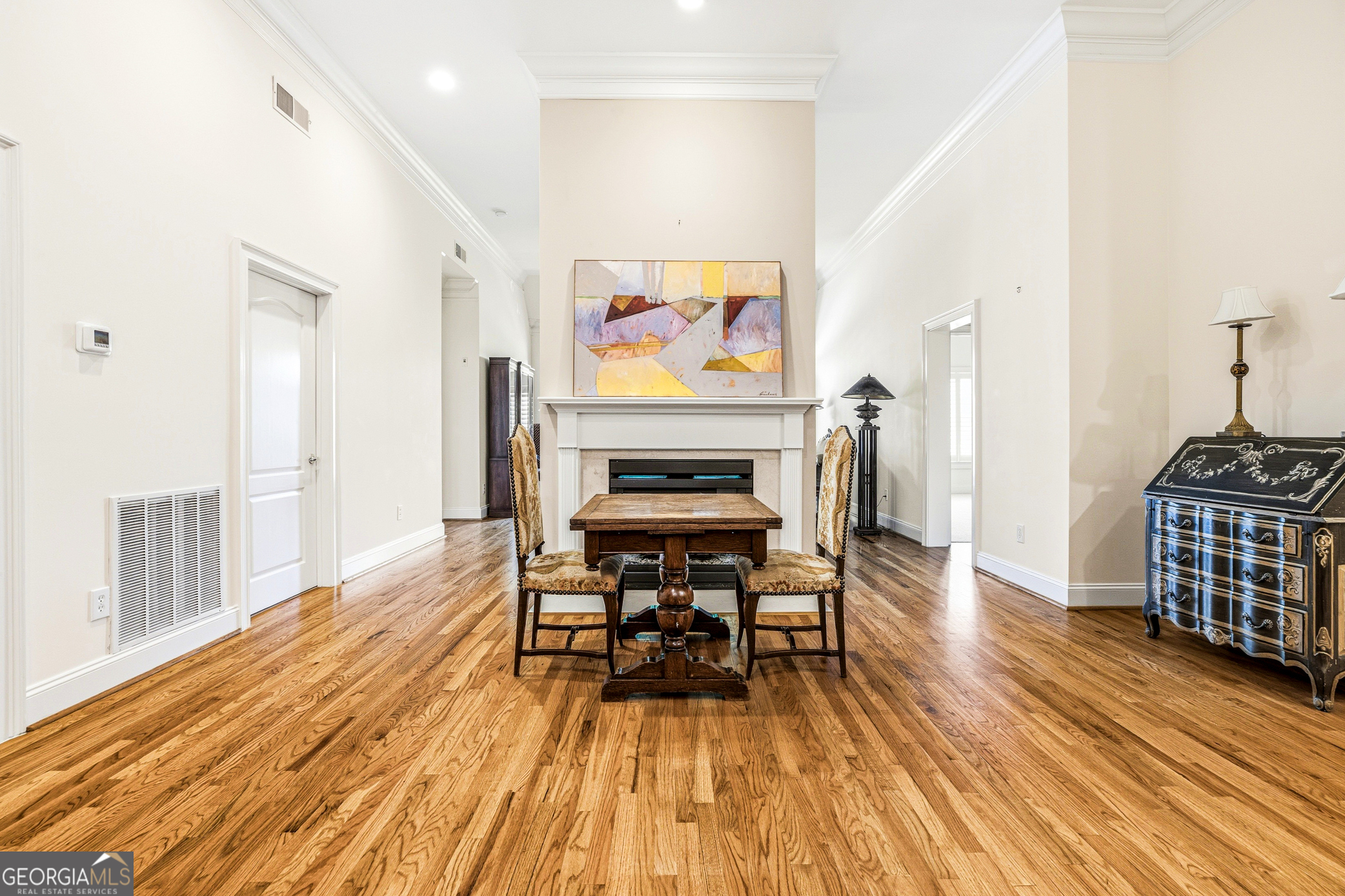 417 Clairemont Avenue # 319
