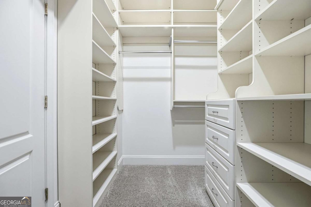 417 Clairemont Avenue # 319