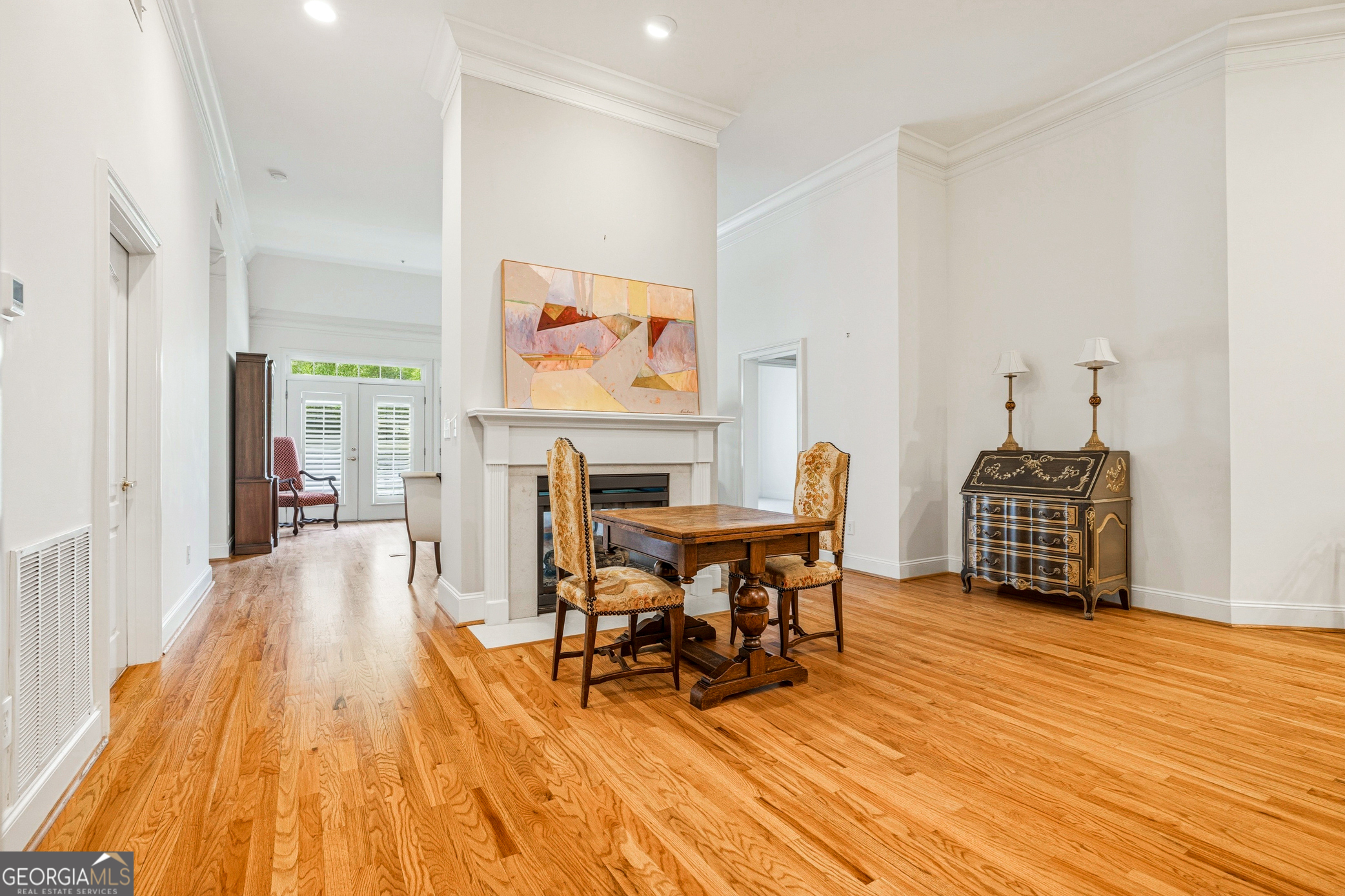 417 Clairemont Avenue # 319