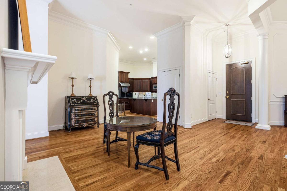 417 Clairemont Avenue # 319