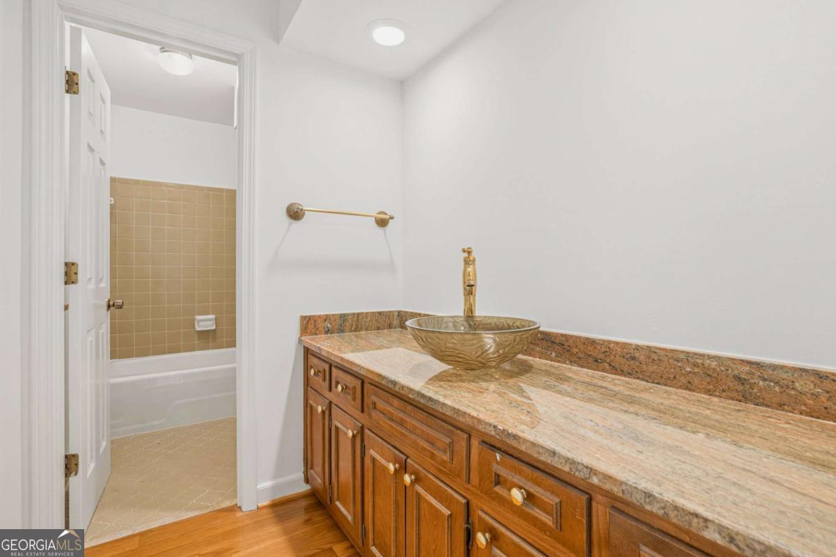 3888 Northlake Creek Drive