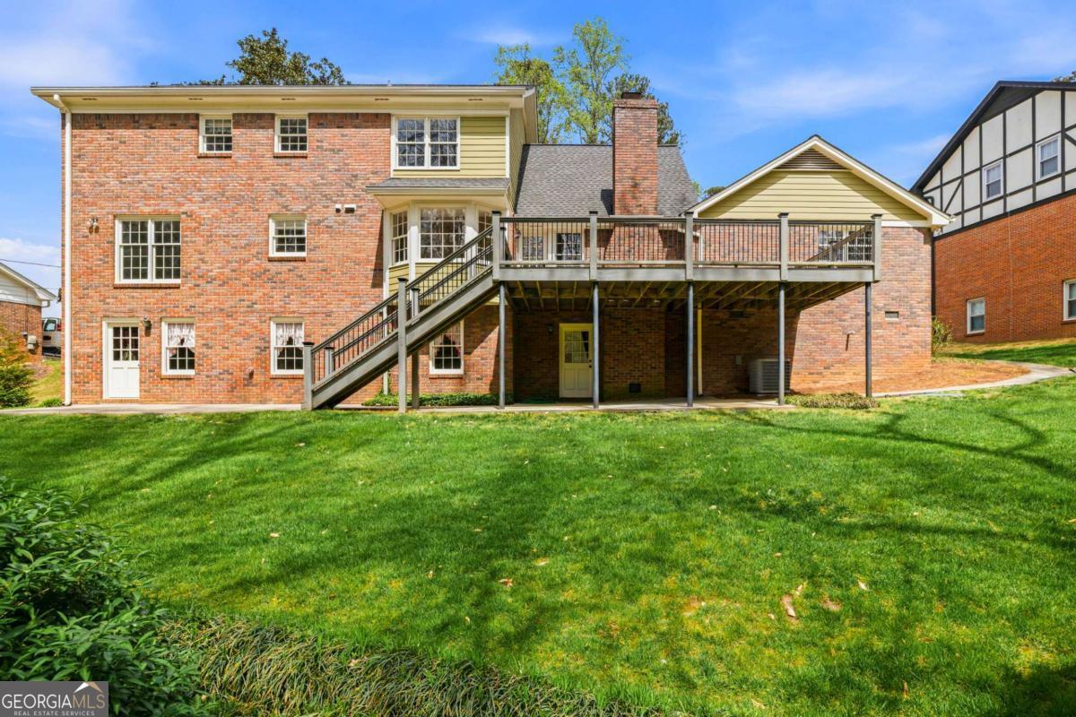 3888 Northlake Creek Drive