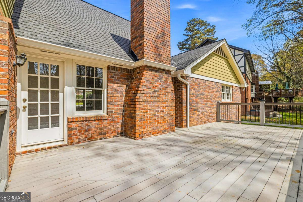 3888 Northlake Creek Drive