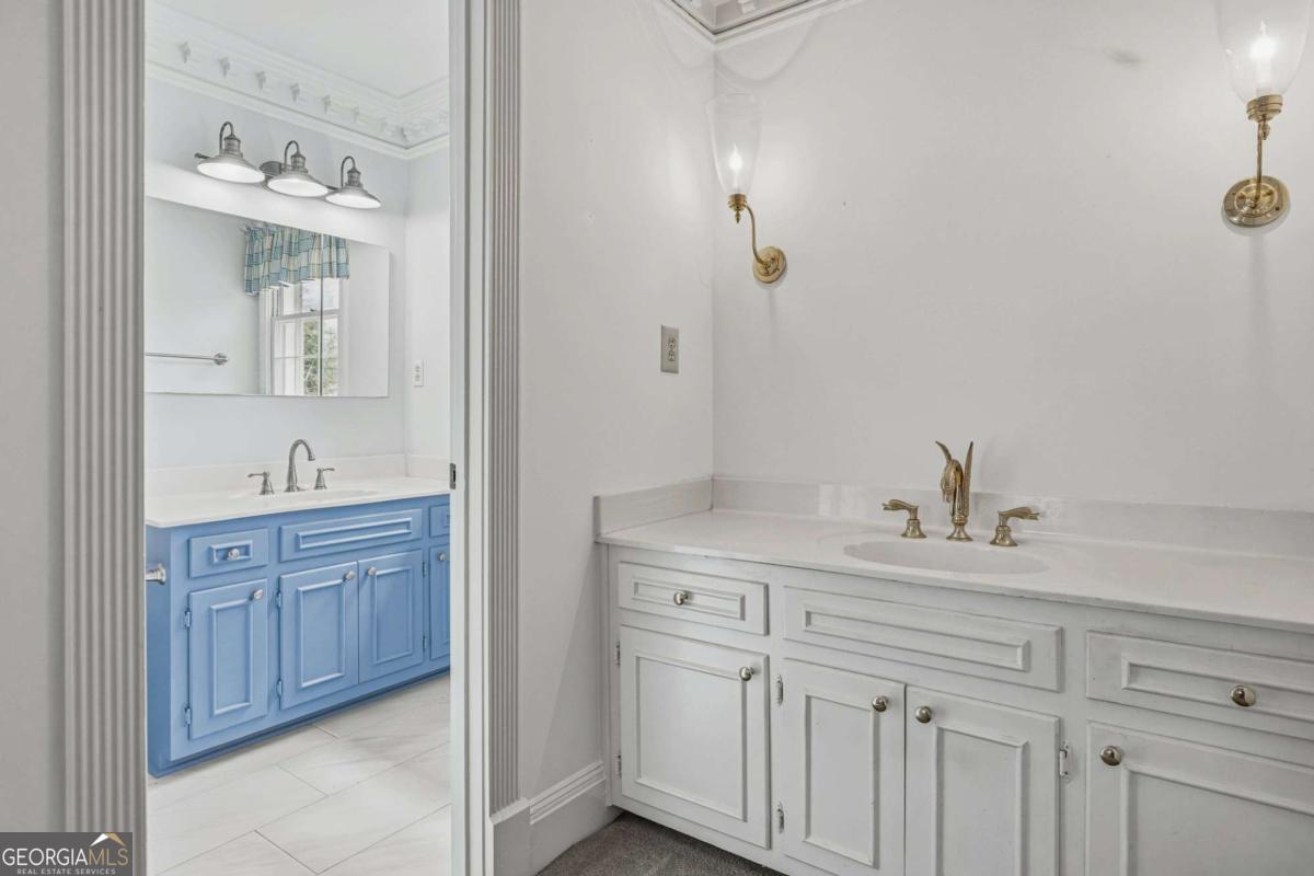 3888 Northlake Creek Drive