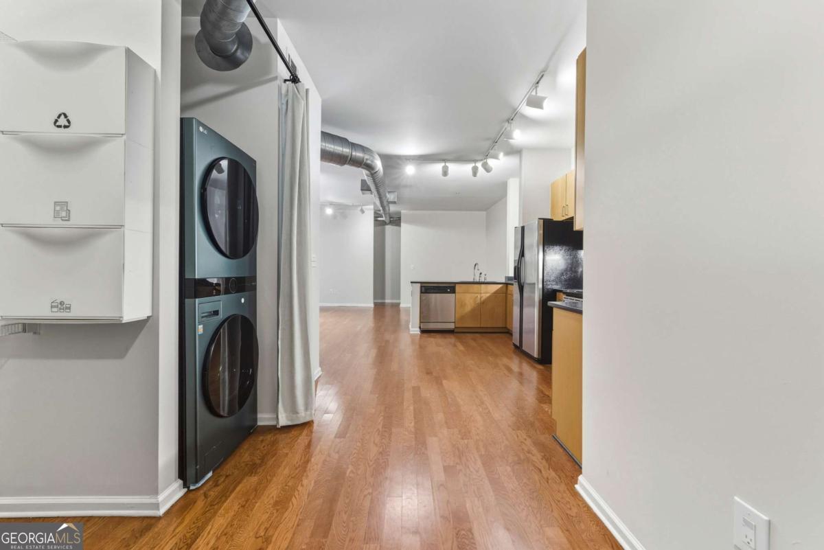 5300 Peachtree Road # 504