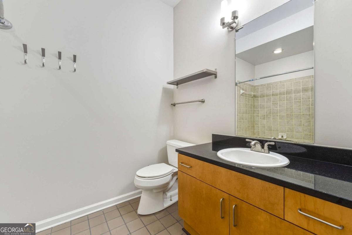 5300 Peachtree Road # 504