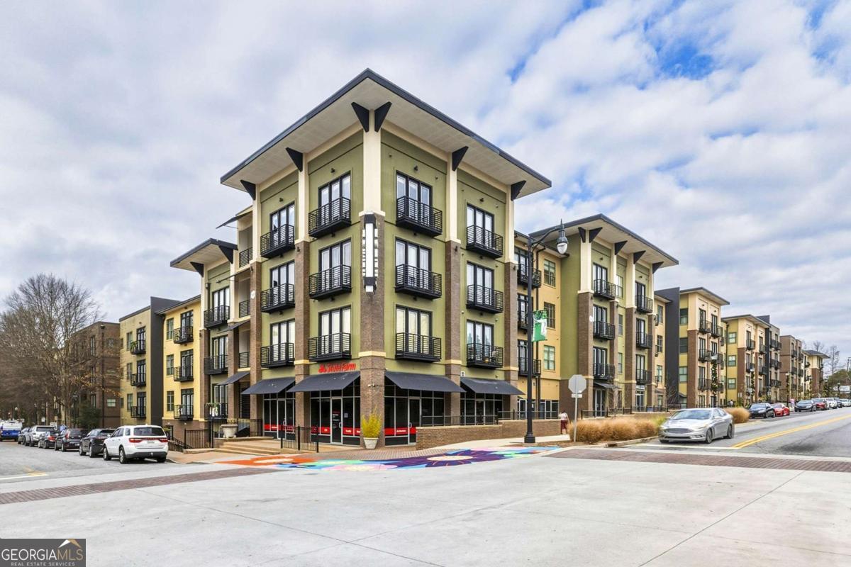 5300 Peachtree Road # 504