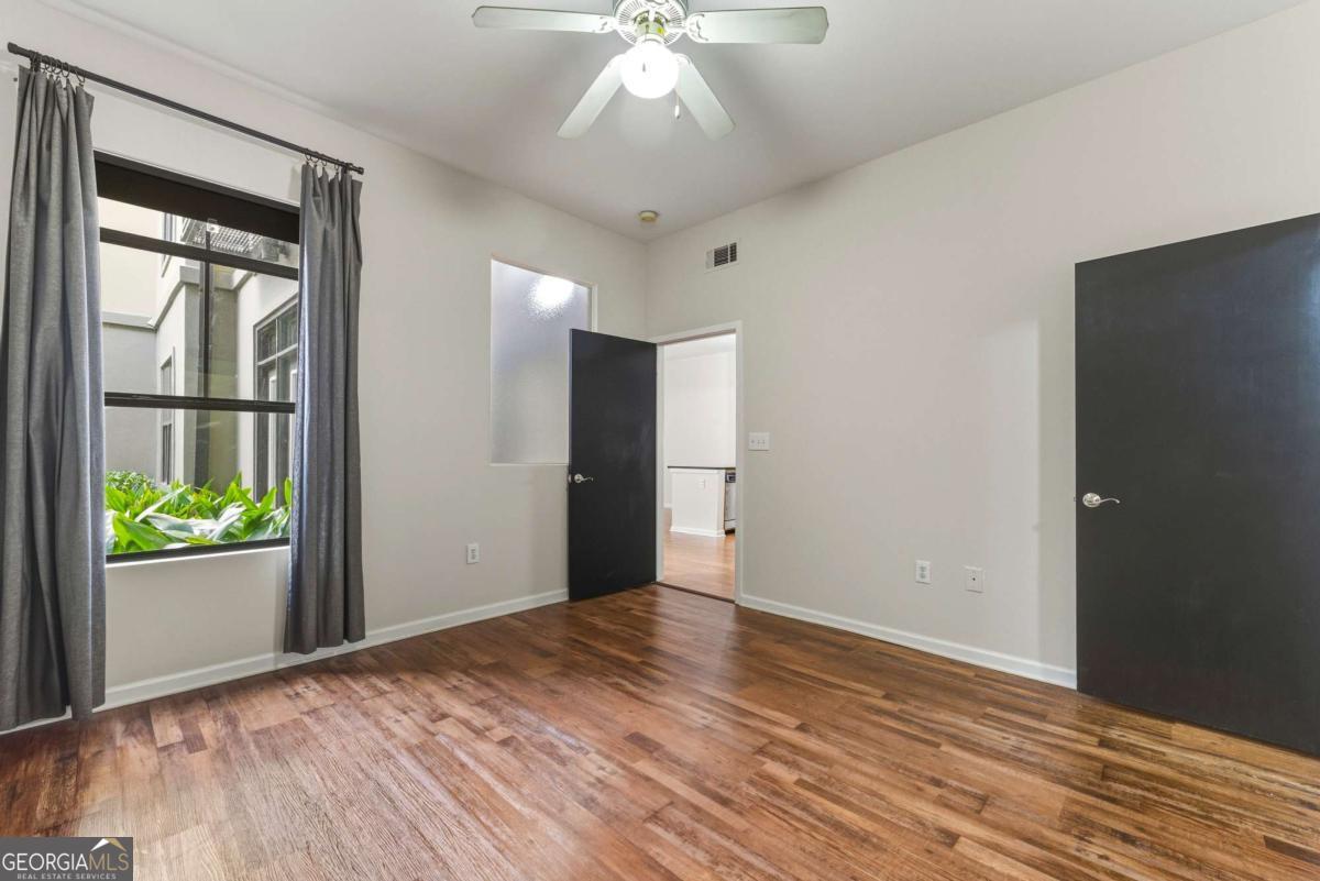 5300 Peachtree Road # 504