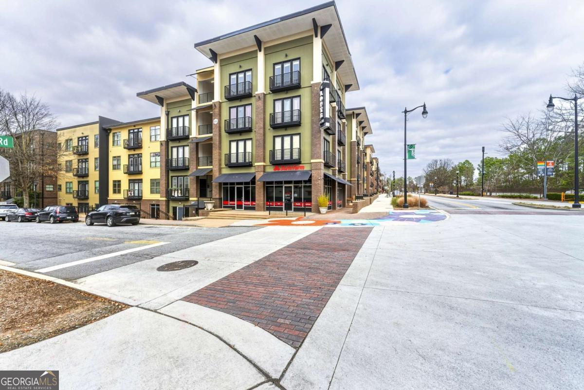 5300 Peachtree Road # 504