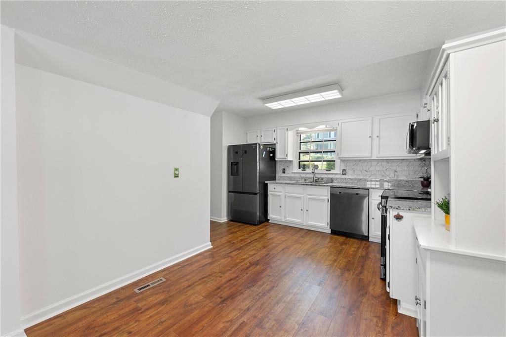 420 Sycamore Drive Unit A