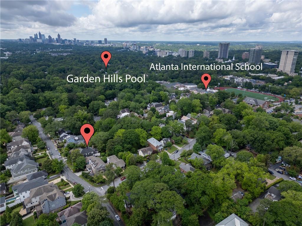 2922 Lookout Place NE