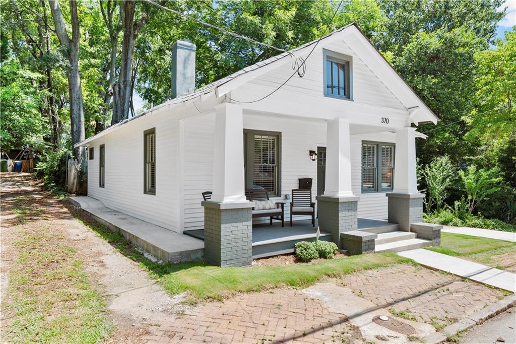 370 Sydney Street SE