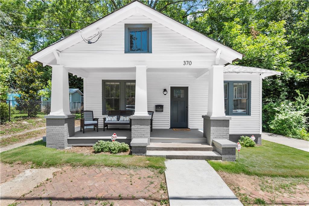 370 Sydney Street SE