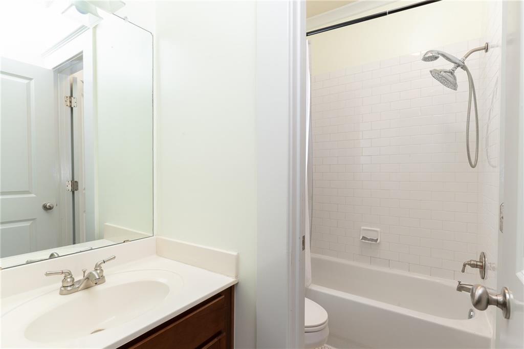 1190 Hardee Street NE