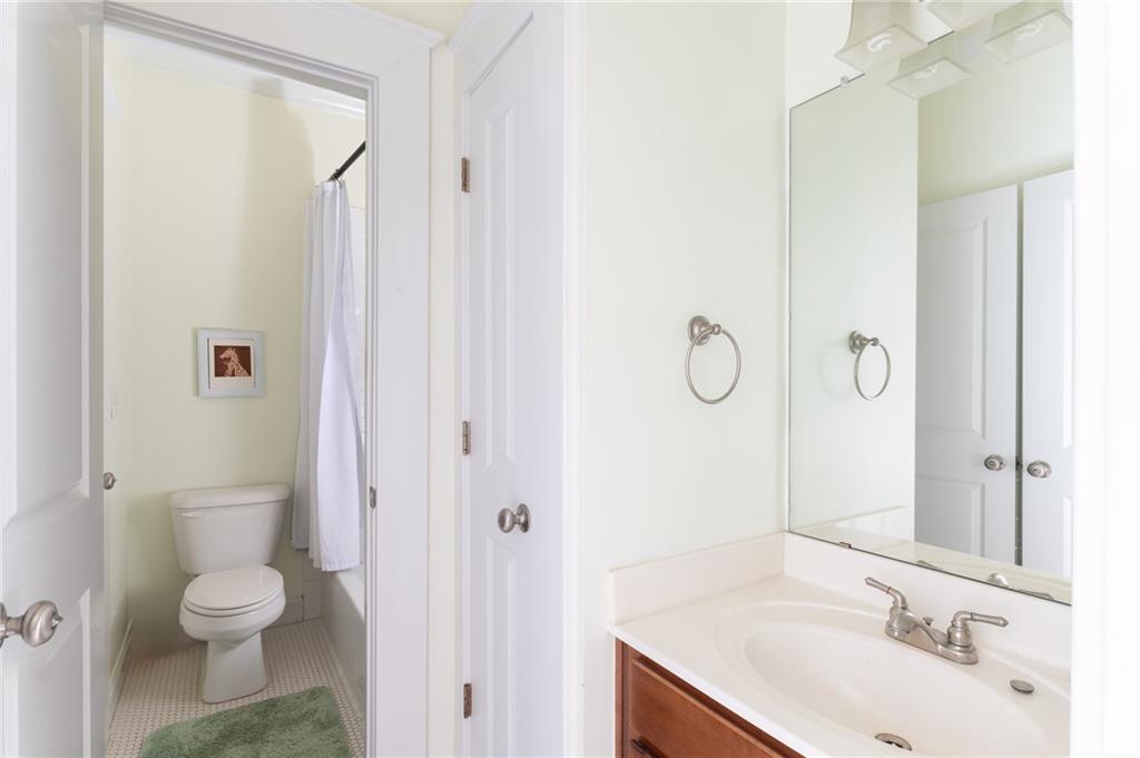 1190 Hardee Street NE