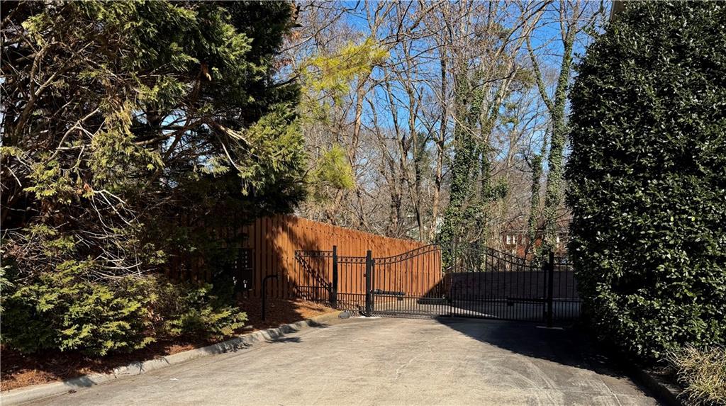 7 Chief Matthews Road Unit 2B