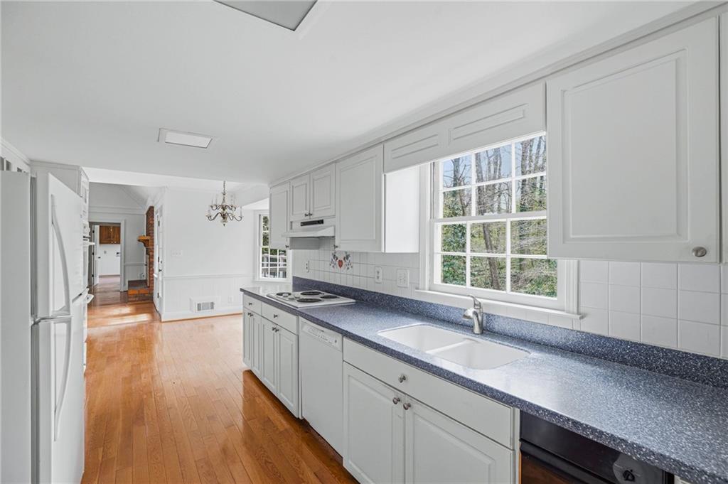 3888 Northlake Creek Drive