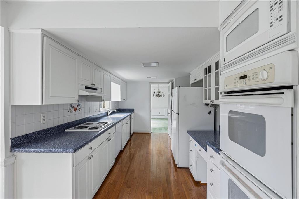 3888 Northlake Creek Drive