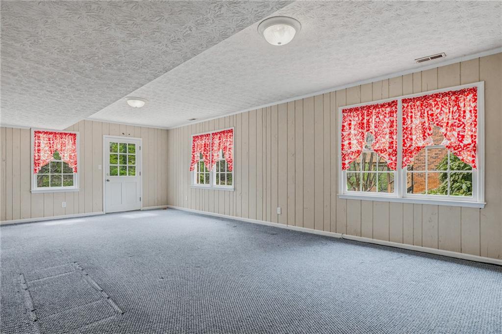 3888 Northlake Creek Drive