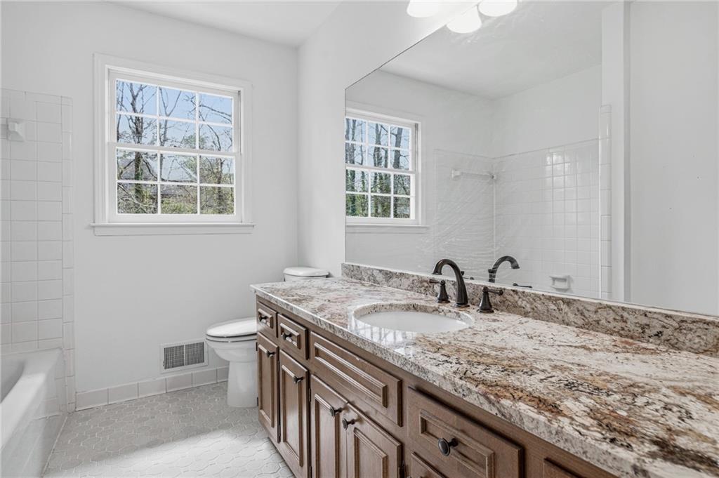 3888 Northlake Creek Drive