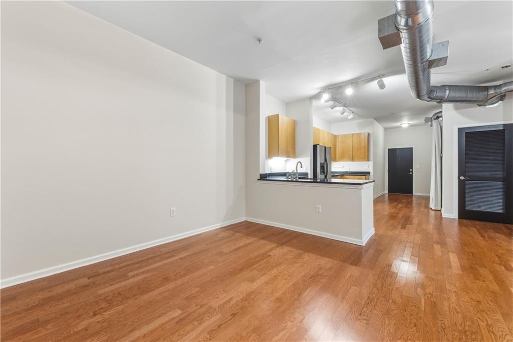 5300 Peachtree Road Unit 504