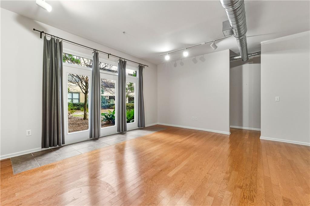 5300 Peachtree Road Unit 504