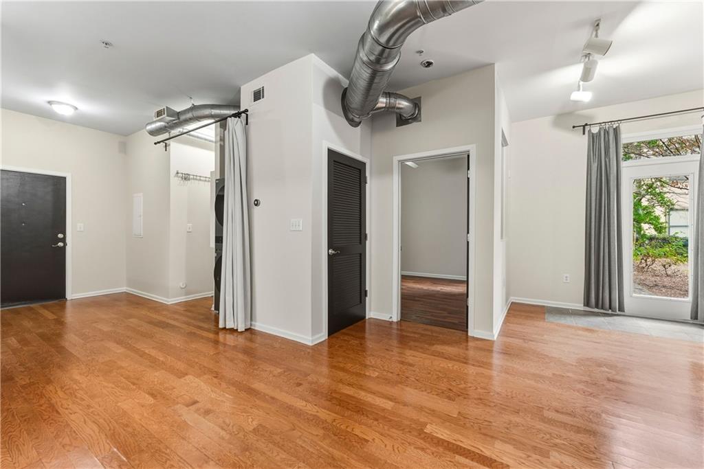 5300 Peachtree Road Unit 504